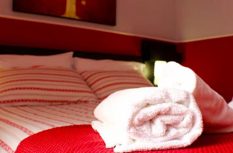 Bed and breakfast Eat&sleep *