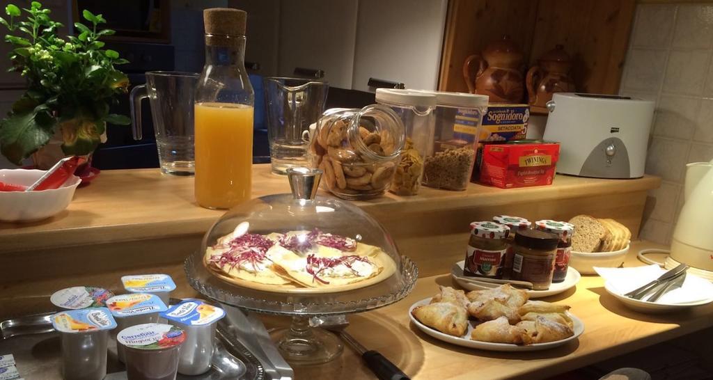 Bed and breakfast Eat&sleep *