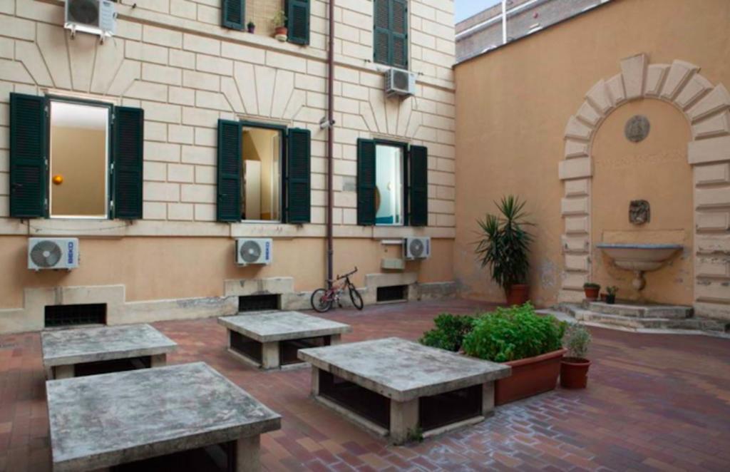 Bed and breakfast Eat&sleep Roma