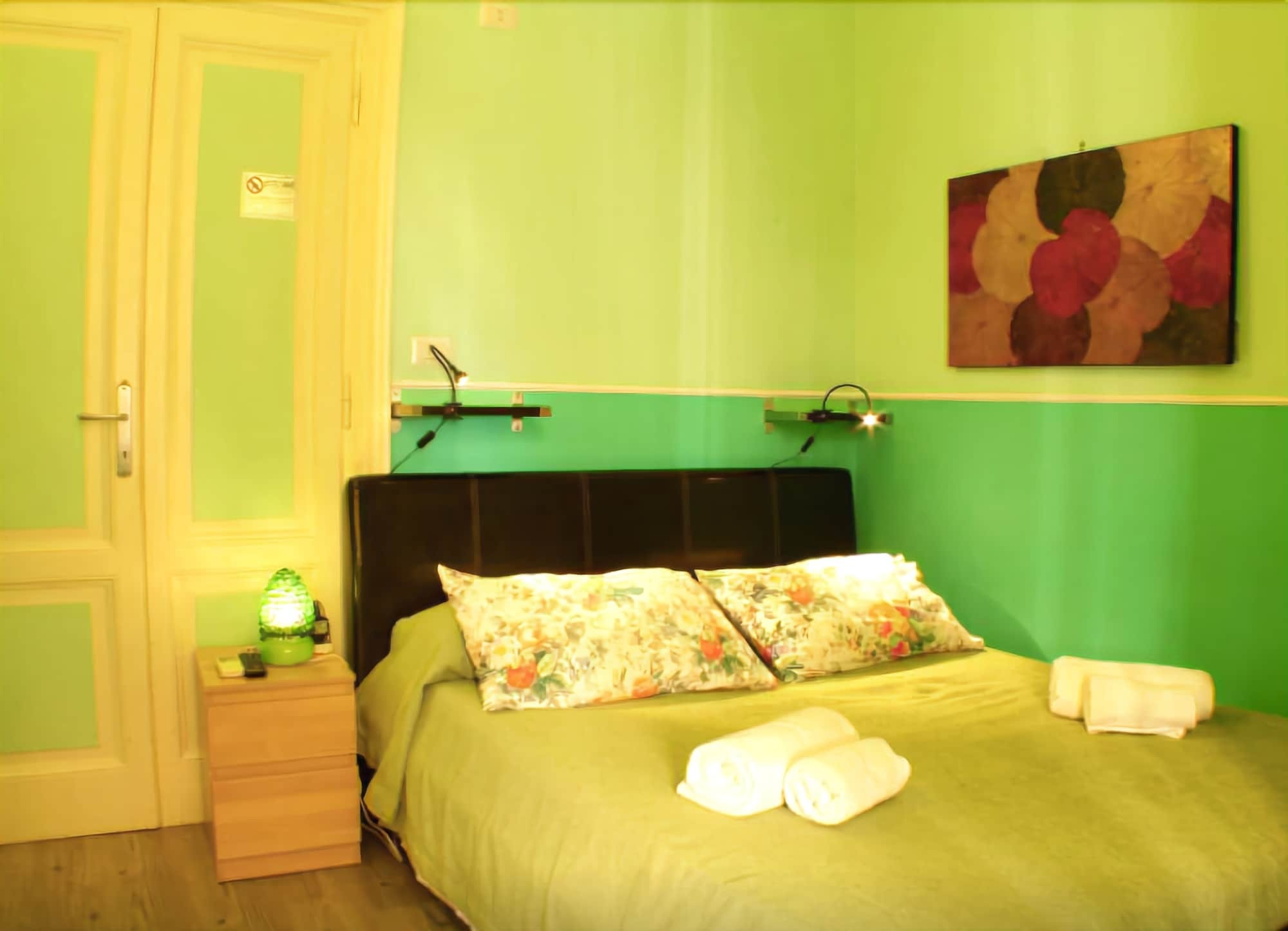 Eat&sleep Bed and breakfast *
